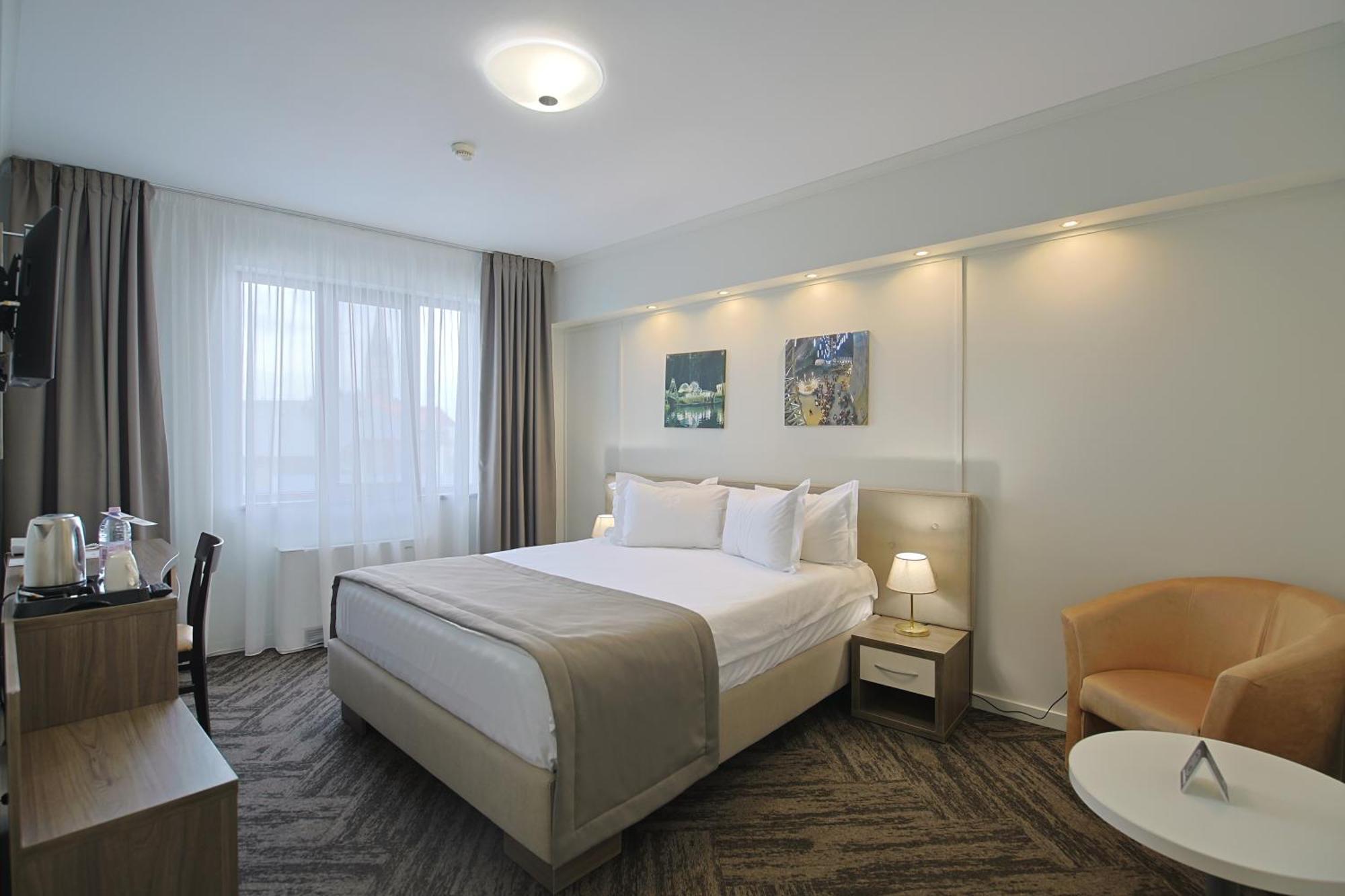 Potaissa Hotel Turda Exterior photo
